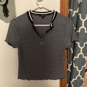 Black and white crop top